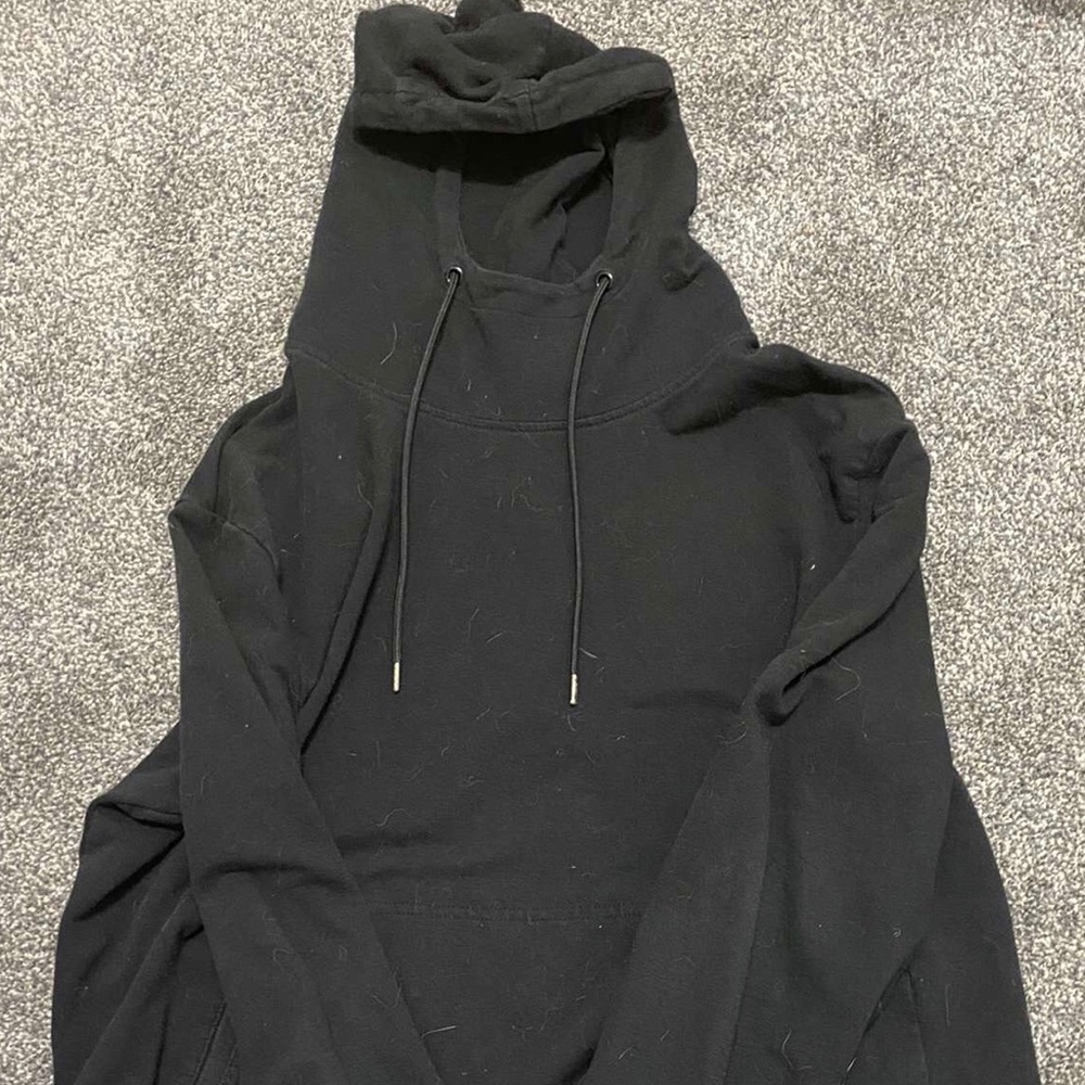 Women’s pullover sweatshirt